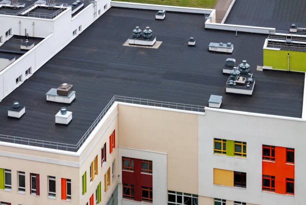 Reliable roof repair team at work in Western North Carolina