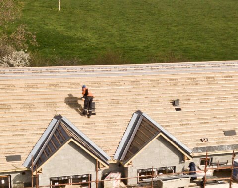 Best roof replacement team at work in Western North Carolina