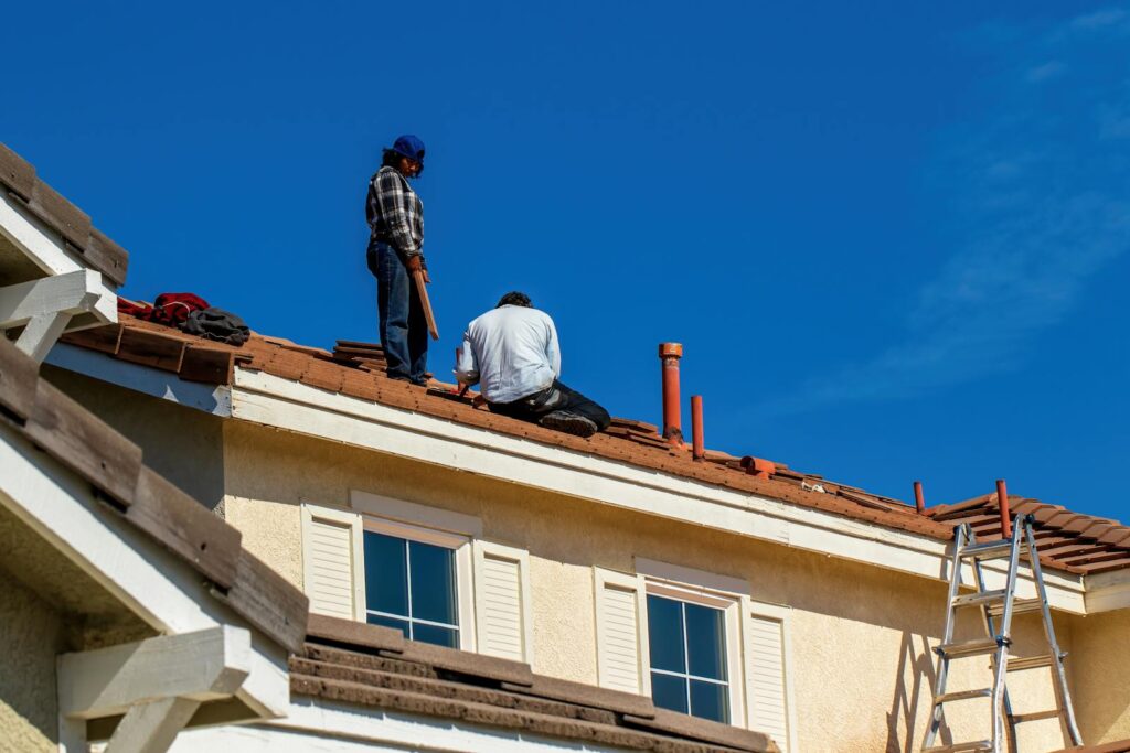 Experienced roofing team in Allegheny County, NC, providing professional roofing services.